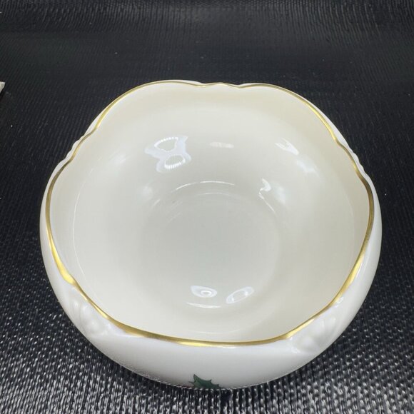 Pickard China Christmas Holly Berry Made In USA Fine Porcelain Dish Bowl Gold - Picture 5 of 10